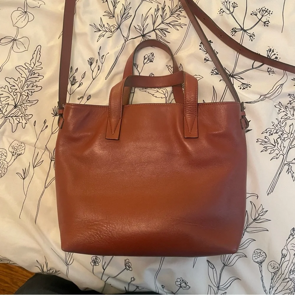 Vince Baby Signature V Croc Embossed Leather Handbag Purse